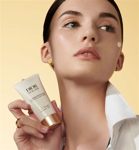 dior solar crema protectora facial spf 50|dior solar the protective cream.